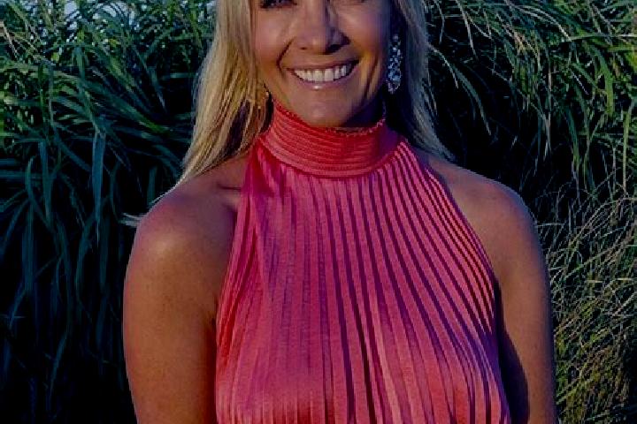 Penelope, 26 — Escort in Evanston, United States