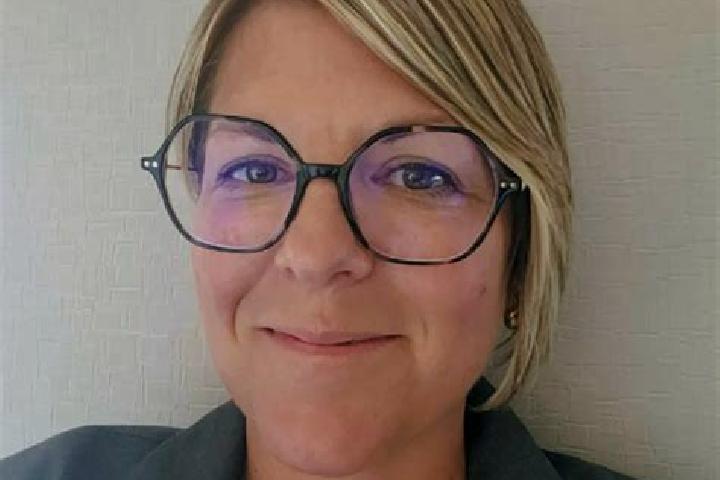 Penelope, 26 — Escort in Fontenay-les-Briis, France