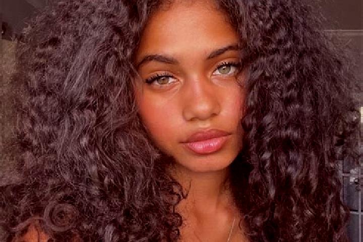 Penelope, 27, a black grey-eyed ebony companion based in Lemps. Offering 69, Dinner Date, Girlfriend Experience. Available for incall and outcall, day and ev...