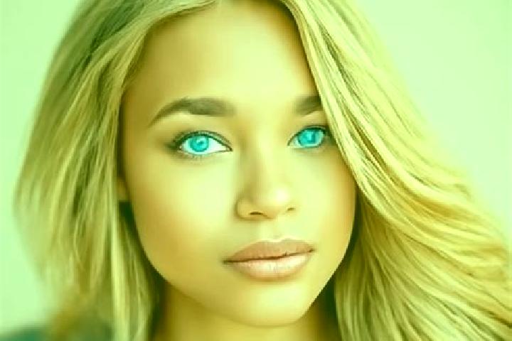Penelope, 27, a dark blonde blue-eyed latina companion based in Shippensburg. Offering Striptease, Massage, Couples. Available for incall and outcall, overni...