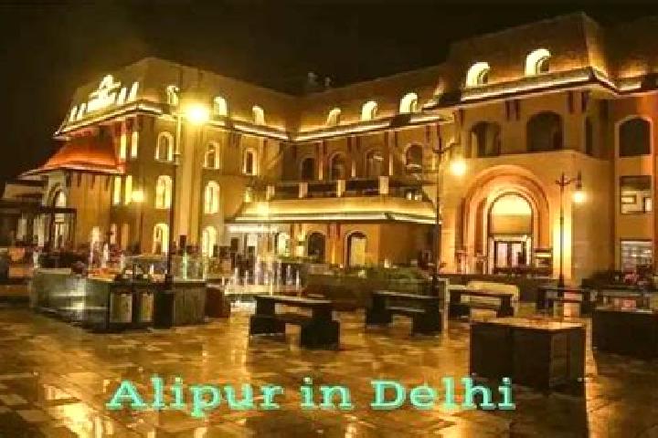 Penelope, 27 — Escort in Alipur, India
