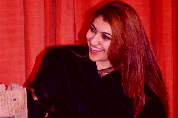 Penelope, 27 — Escort in Arvi, India