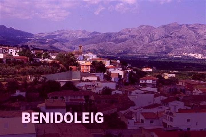 Penelope, 27 — Escort in Benidoleig, Spain