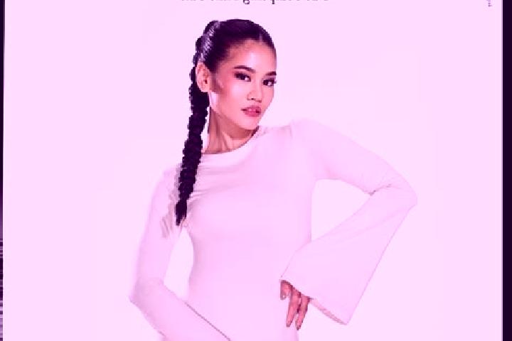 Penelope, 27 — Escort in Lunyuk Ode, Indonesia