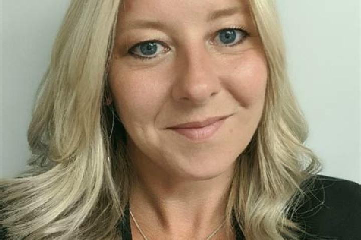 Penelope, 27 — Escort in North Collins, United States