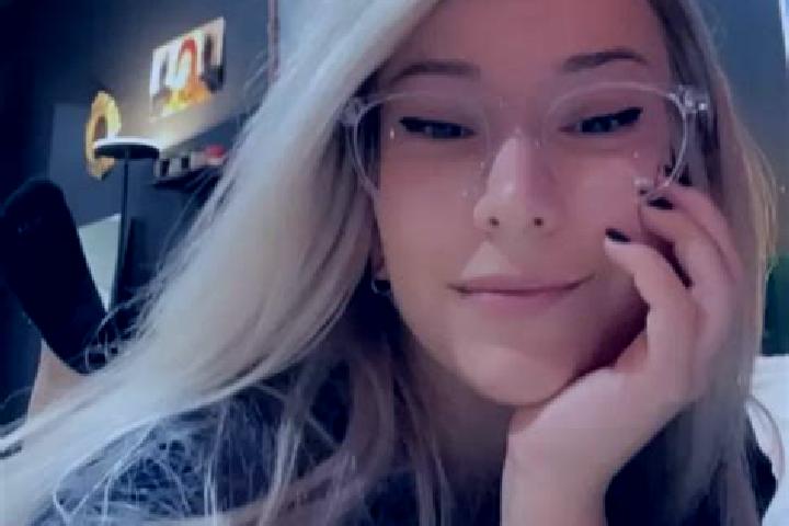 Penelope, 28, a blonde grey-eyed ebony companion based in Jiaozuo. Offering A-Level, Overnight, Travel Companion. Available for incall and outcall, day and e...