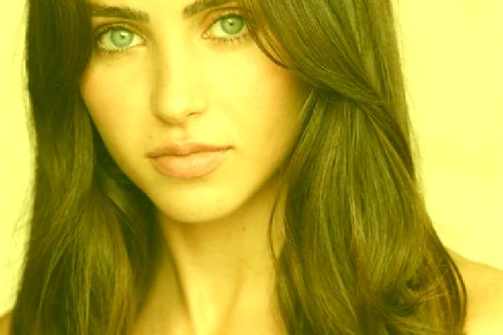 Penelope, 28, a brunette brown-eyed indian companion based in Tumpuk. Offering Couples, Roleplay, Overnight. Available for incall and outcall, day and evenin...