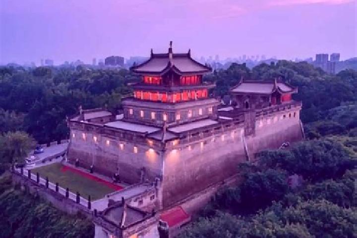 Penelope, 28 — Escort in Heshun, China