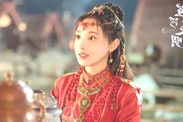 Penelope, 28 — Escort in Jiaxuan, China