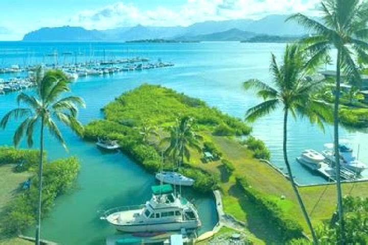 Penelope, 28 — Escort in Kaneohe, United States
