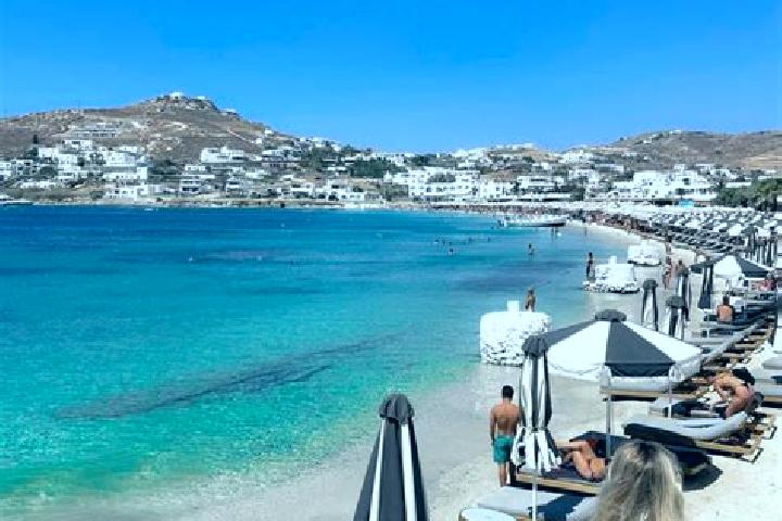 Penelope, 28 — Escort in Ornos, Greece