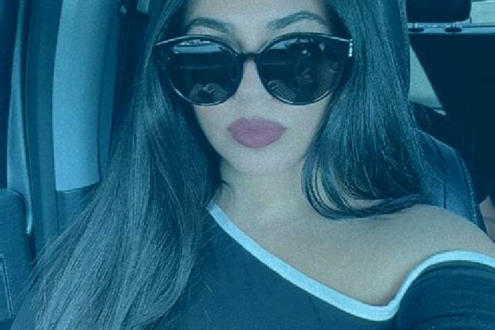 Penelope, 28 — Escort in Taretan, Mexico