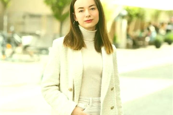 Penelope, 28 — Escort in Thuer, Germany