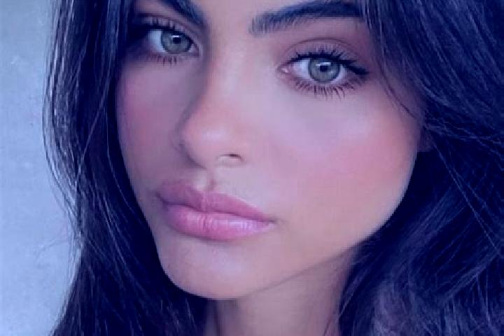 Penelope, 29, a black hazel-eyed caucasian companion based in Zhaopeng. Offering Domination, GFE, Erotic Massage, Massage. Available for incall and outcall, ...