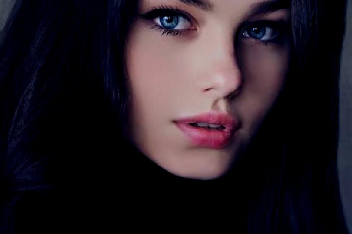 Penelope, 29, a brunette amber-eyed slavic companion based in Datchet. Offering Couples, Duos, A-Level, Dinner Date. Available for incall and outcall, overni...