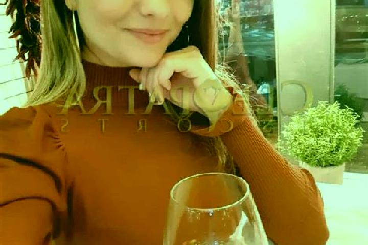 Penelope, 29, a chestnut dark-eyed european companion based in Haeryong. Offering Girlfriend Experience, Dinner Date, OWO, GFE, Prostate Massage. Available f...