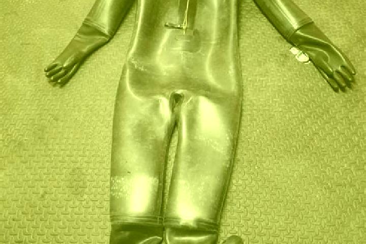 Penelope, 29, a dark blonde amber-eyed caucasian companion based in Groveland. Offering Overnight, Massage, BDSM, Fetish. Available for incall and outcall, d...