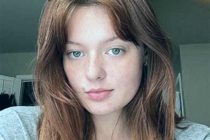 Penelope, 29, a red brown-eyed ebony companion based in Casas. Offering Prostate Massage, Girlfriend Experience, Couples, Deep French Kissing. Available for ...