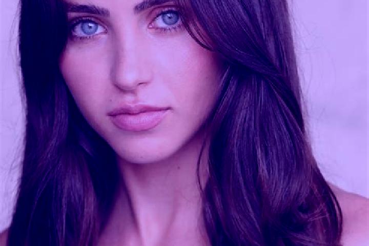 Penelope, 29, a red brown-eyed indian companion based in Spaarndam. Offering OWO, Striptease, Prostate Massage, GFE. Available for incall and outcall, day an...