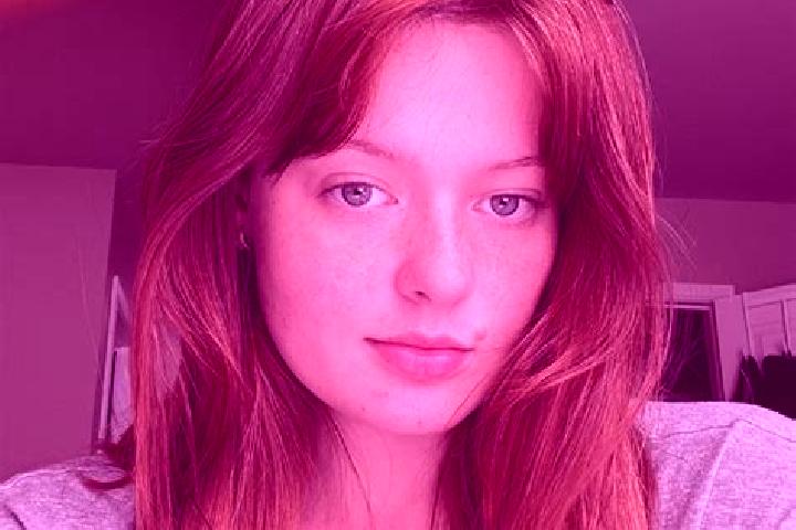 Penelope, 29, a red dark-eyed mixed companion based in Ullastrell. Offering Couples, BDSM, Striptease, A-Level, Deep French Kissing. Available for incall and...