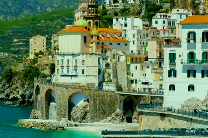 Penelope, 29 — Escort in Beccacivetta, Italy