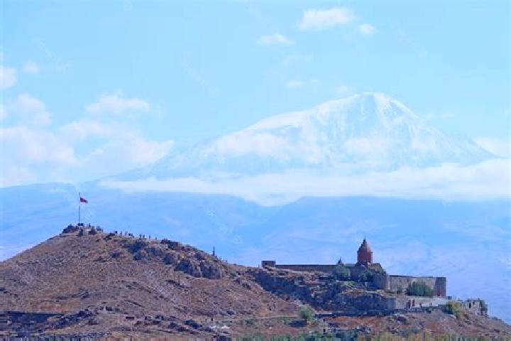 Penelope, 29 — Escort in Hartashen, Armenia