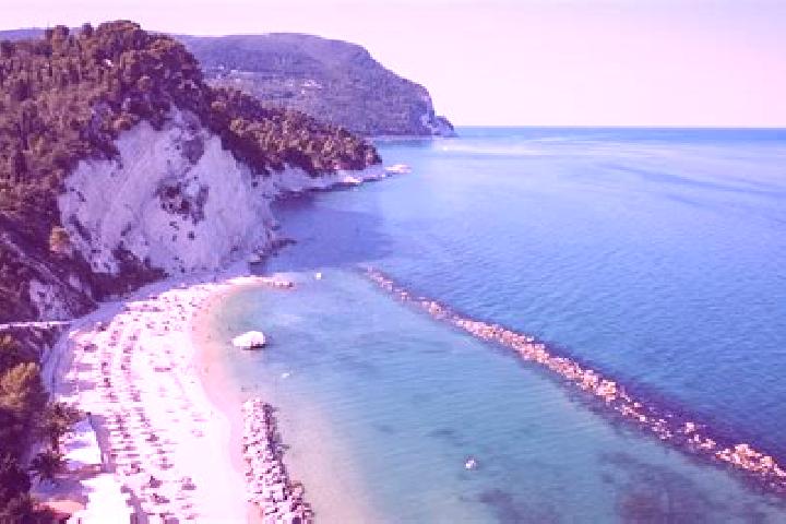 Penelope, 29 — Escort in Marina di Montemarciano, Italy