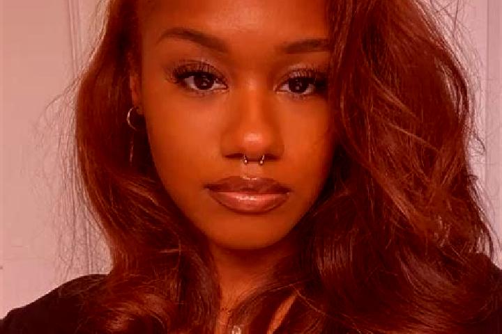 Penelope, 30, a auburn brown-eyed ebony companion based in Smarano. Offering Fetish, Girlfriend Experience. Available for incall and outcall, overnight booki...
