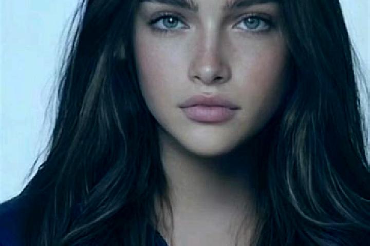Penelope, 30, a brunette grey-eyed caucasian companion based in Eichberg. Offering Dinner Date, CIM, A-Level, Party Girl, 69. Available for incall and outcal...