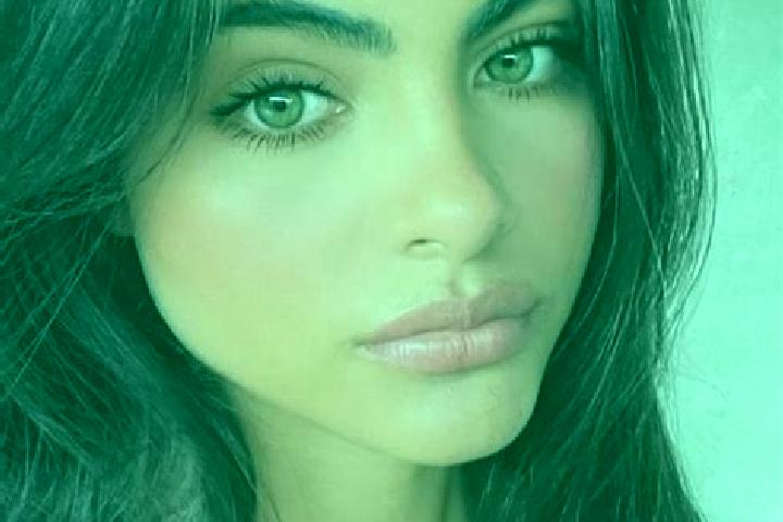 Penelope, 30, a brunette hazel-eyed mediterranean companion based in Spring House. Offering Tantra, Striptease, Couples, Overnight, Fetish. Available for inc...