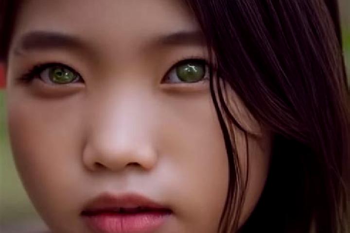 Penelope, 30, a chestnut green-eyed asian companion based in Huangping. Offering Roleplay, CIM, Massage, Travel Companion, Dinner Date. Available for incall ...