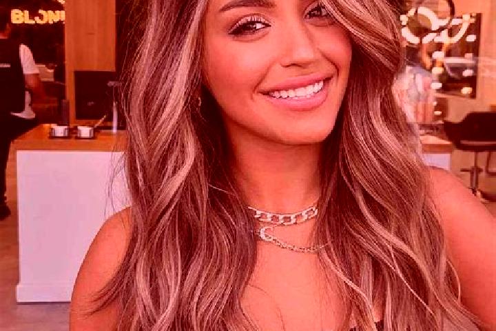 Penelope, 30, a dark blonde brown-eyed middle eastern companion based in Olocau. Offering Girlfriend Experience, Striptease. Available for incall and outcall...