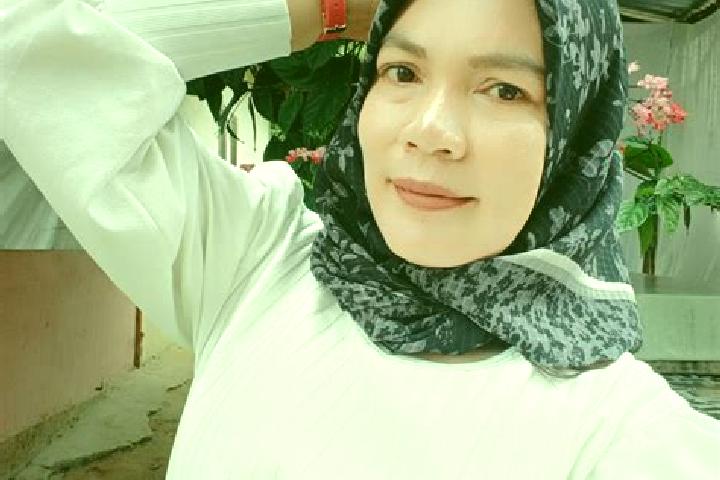 Penelope, 30 — Escort in Bangkinang, Indonesia