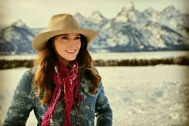 Penelope, 30 — Escort in Cut Bank, United States