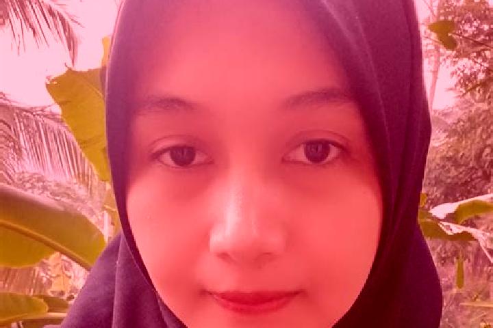 Penelope, 30 — Escort in Sambi, Indonesia