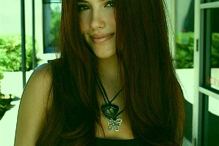 Penelope, 31, a auburn brown-eyed indian companion based in Velabisht. Offering A-Level, Domination, Prostate Massage, Party Girl. Available for incall and o...