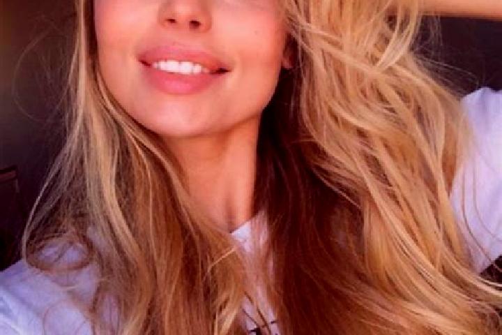Penelope, 31, a blonde brown-eyed european companion based in Mouries. Offering Prostate Massage, Overnight, GFE, Travel Companion. Available for incall and ...