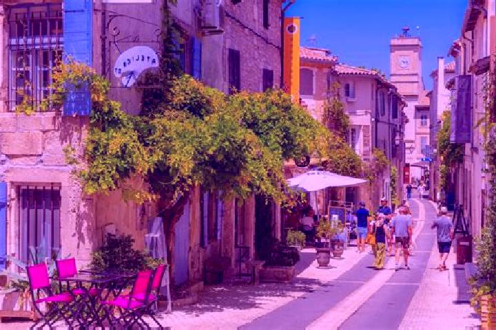 Penelope, 31, a chestnut brown-eyed european companion based in Saint-Remy-de-Sille. Offering Couples, Travel Companion, CIM. Available for incall and outcal...