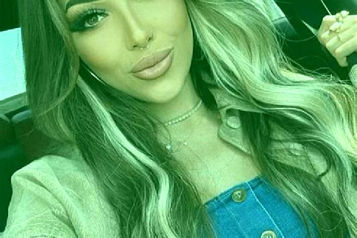 Penelope, 31, a dark blonde brown-eyed ebony companion based in Volcja Draga. Offering Fetish, Striptease, 69, Travel Companion, BDSM. Available for incall a...