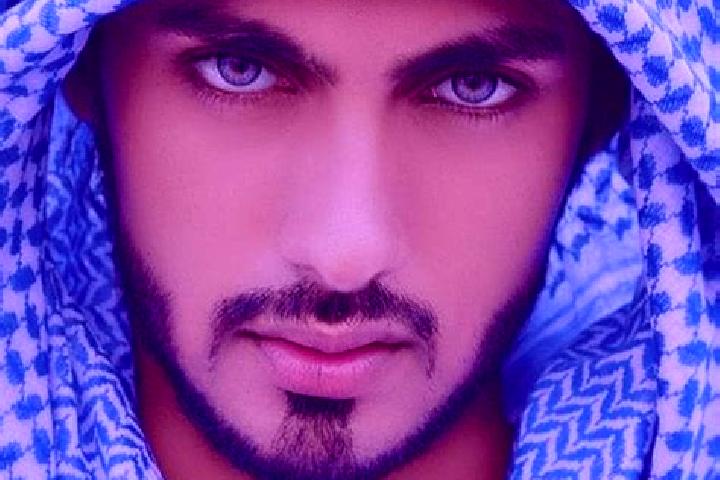 Penelope, 31, a red blue-eyed middle eastern companion based in Kovalovice. Offering Deep French Kissing, Erotic Massage, CIM, Massage. Available for incall ...