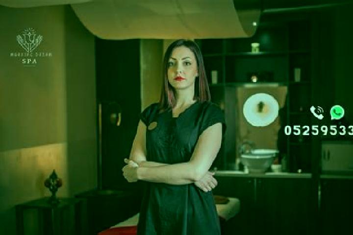 Penelope, 31, a red dark-eyed mixed companion based in Tomas Gomensoro. Offering Dinner Date, Tantra, Erotic Massage. Available for incall and outcall, day a...
