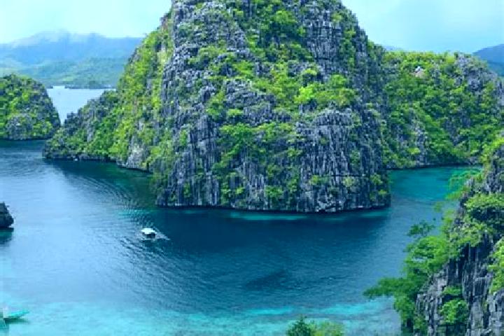 Penelope, 31 — Escort in Kibureau, Philippines