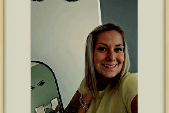 Penelope, 31 — Escort in Merbes-Sainte-Marie, Belgium