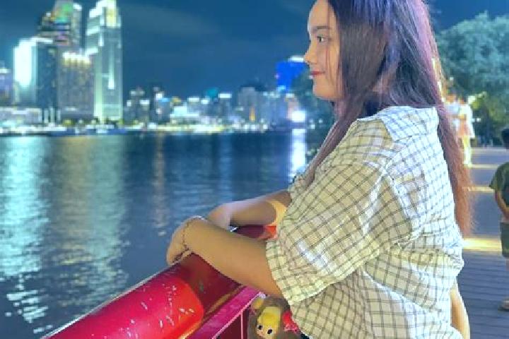 Penelope, 31 — Escort in Quynh Loi, Vietnam