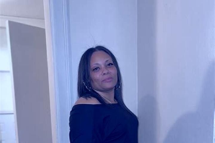 Penelope, 31 — Escort in Roslyn Heights, United States