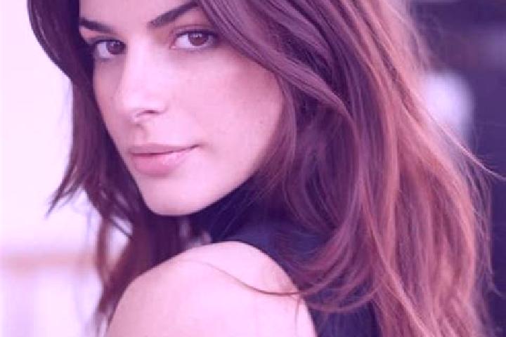 Penelope, 32, a auburn brown-eyed european companion based in Bormida-Genepro. Offering Erotic Massage, BDSM, OWO. Available for incall and outcall, overnigh...