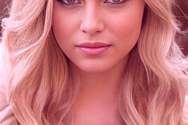 Penelope, 32, a blonde brown-eyed caucasian companion based in Ago-Amodu. Offering Dinner Date, Deep French Kissing, A-Level. Available for incall and outcal...