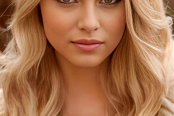Penelope, 32, a blonde dark-eyed mixed companion based in Rezmondo. Offering Tantra, Dinner Date, Massage, Deep French Kissing, A-Level. Available for incall...