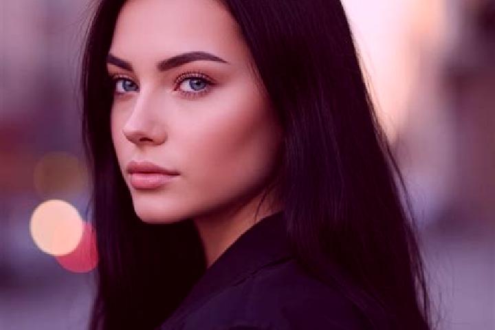 Penelope, 32, a red blue-eyed latina companion based in Leiming. Offering Erotic Massage, Deep French Kissing, Dinner Date, Roleplay. Available for incall an...