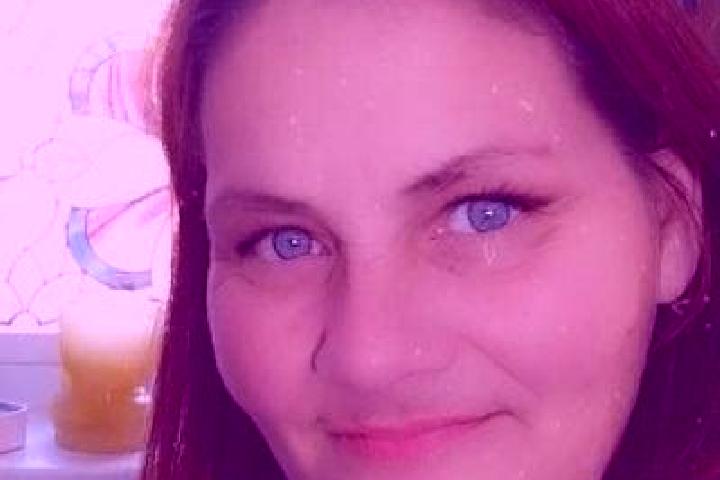 Penelope, 32, a red grey-eyed mediterranean companion based in Smithers. Offering Party Girl, Domination, Massage, Couples. Available for incall and outcall,...